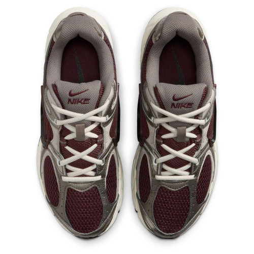 Nike V5 RNR